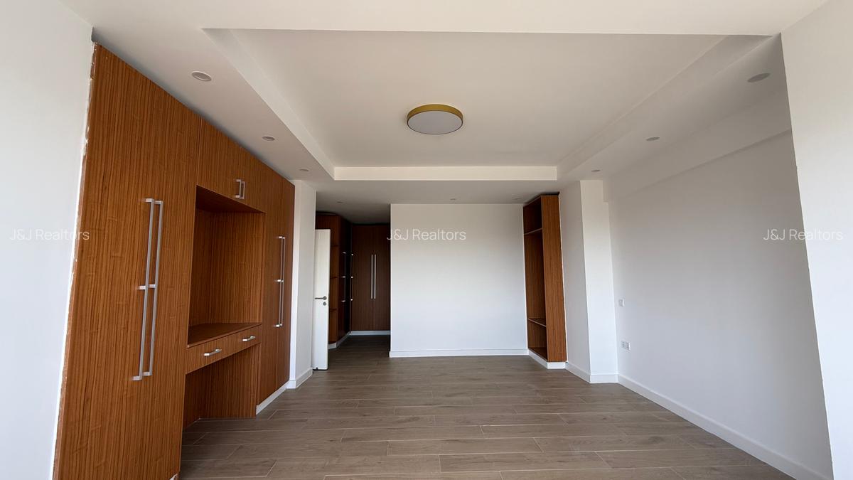 3 Bed Apartment with En Suite in Kilimani - 18