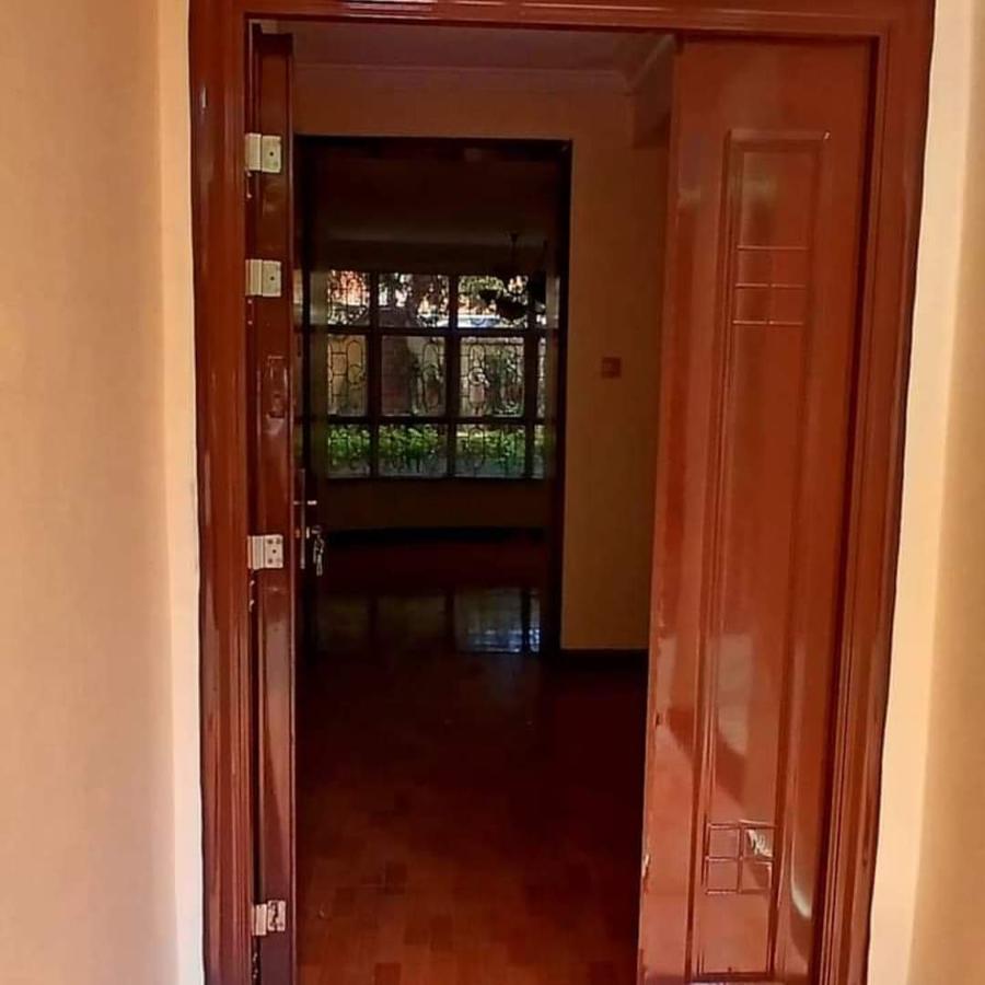 5 Bed Townhouse with En Suite at Kileleshwa - 14