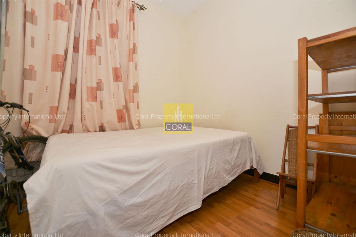 3 Bed Apartment in Parklands - 11