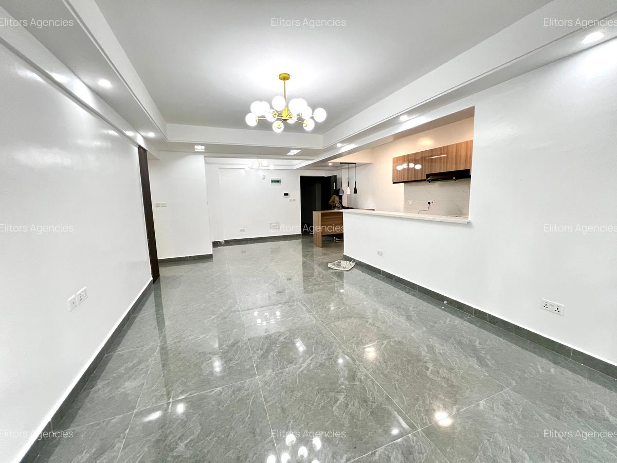 2 Bed Apartment with En Suite at Riverside Drive - 2