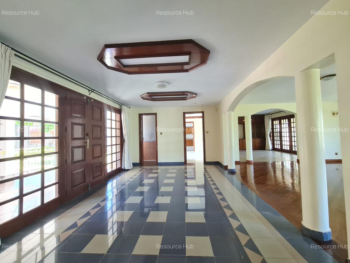 4 Bed House with En Suite at Runda - 3