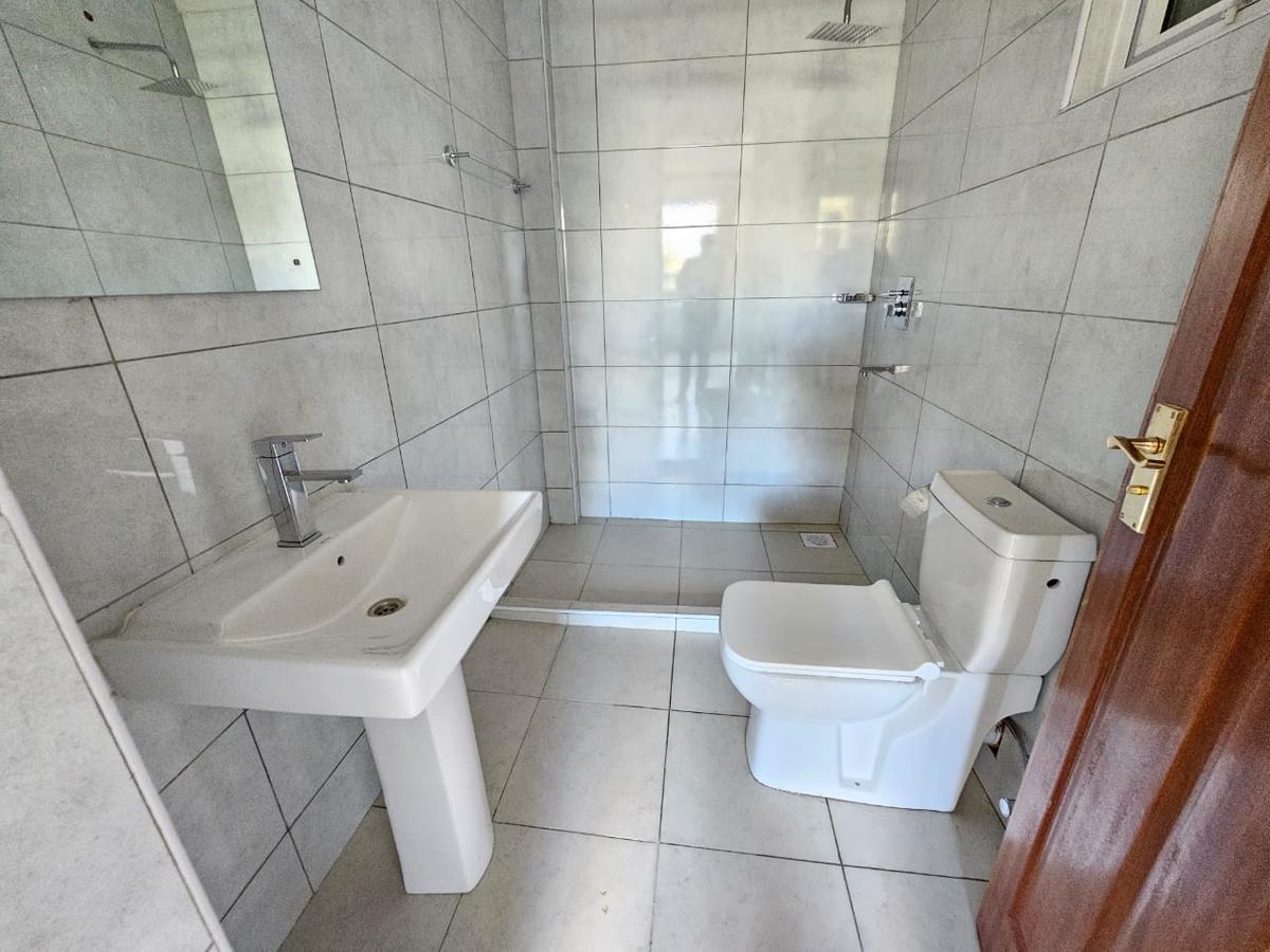 3 Bed Apartment with En Suite in Kileleshwa - 3