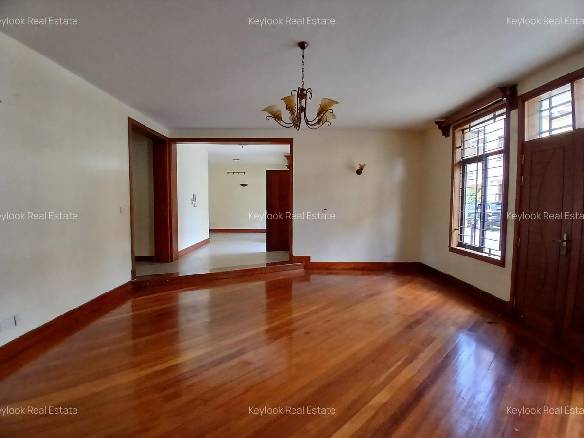 5 Bed Townhouse with En Suite in Lavington - 5