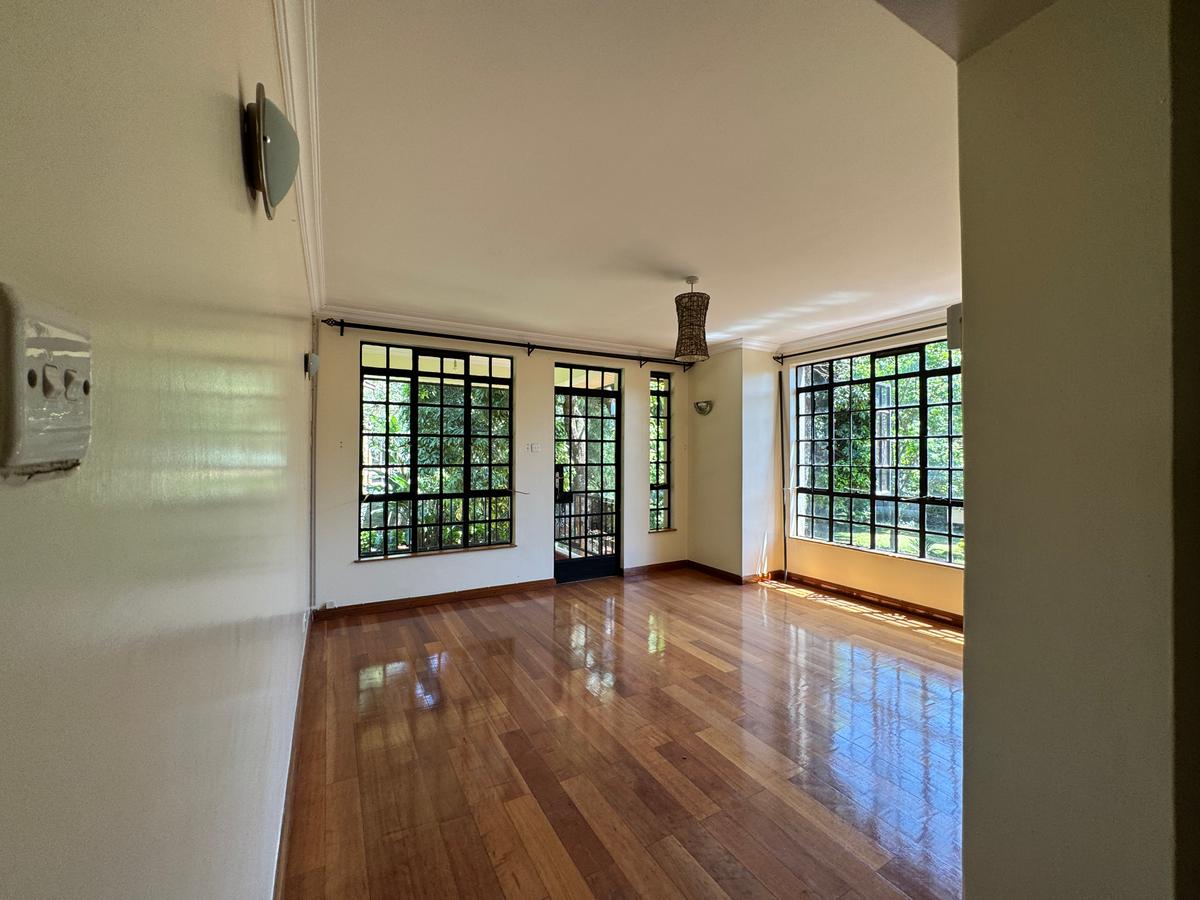 4 Bed House with En Suite in Karen - 12