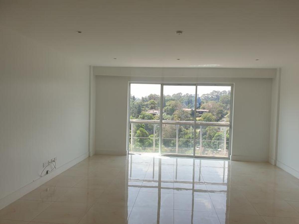 2 Bed Apartment with En Suite in Westlands Area - 2