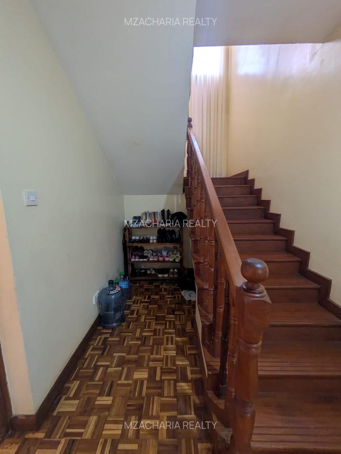 4 Bed House with En Suite in Kitisuru - 18