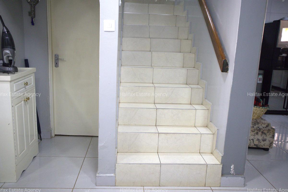 6 Bed House with En Suite in Westlands Area - 9