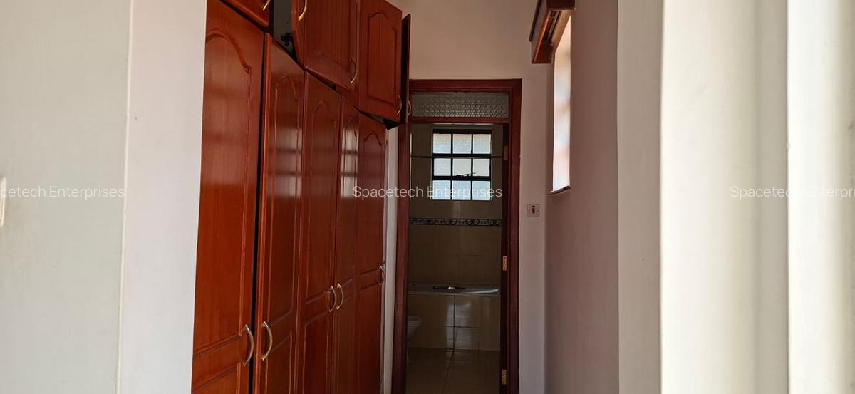 2 Bed Apartment with En Suite in Westlands Area - 14