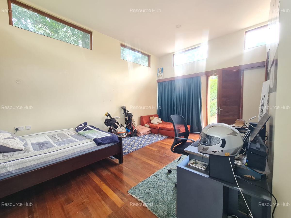 5 Bed House with En Suite at Loresho - 8