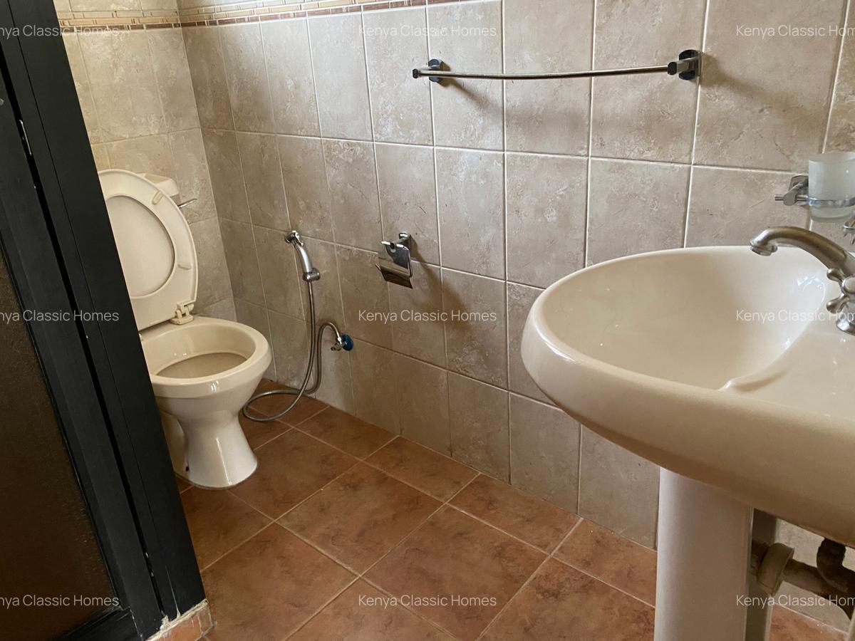4 Bed Townhouse with En Suite at Lavington Nairobi Kenya - 11
