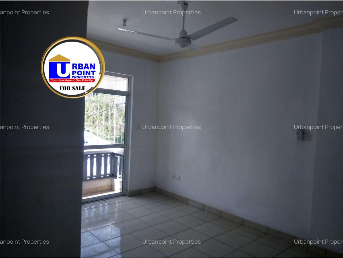 2 Bed Apartment with En Suite at Vescon - 10