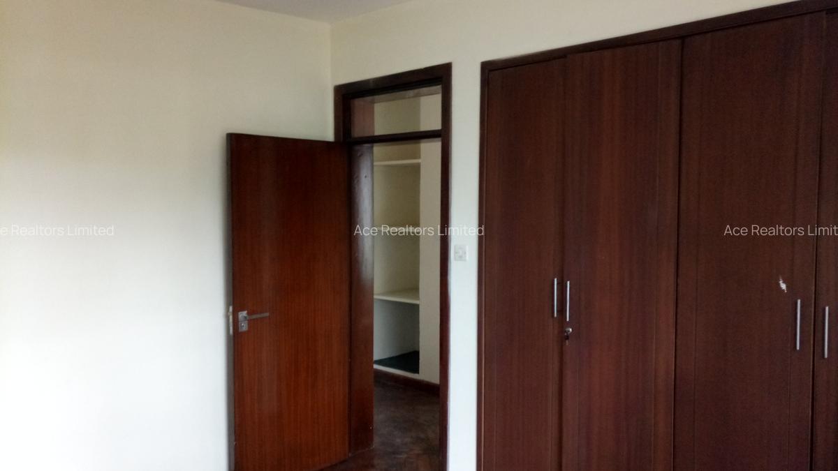3 Bed Apartment with En Suite at Kileleshwa - 5