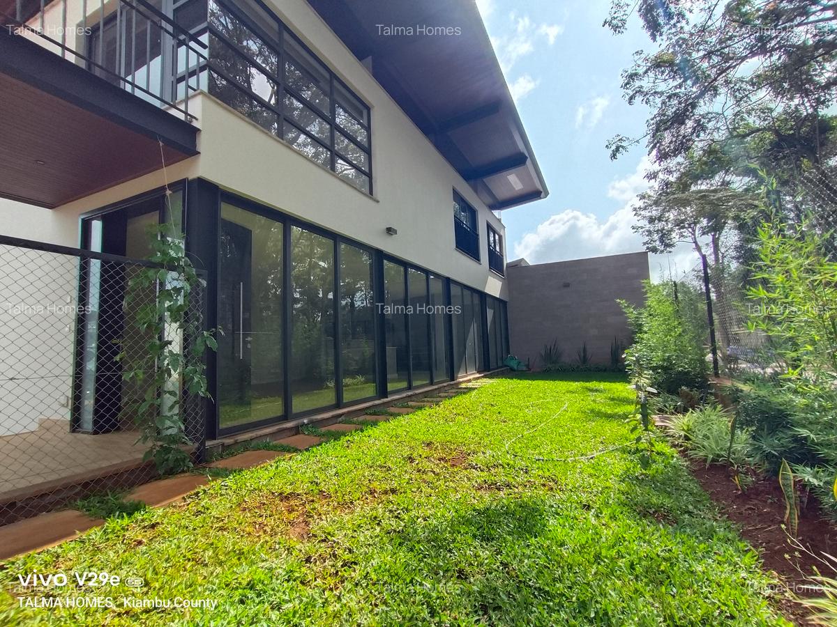 4 Bed Townhouse with En Suite at Off Kiambu Road - 18