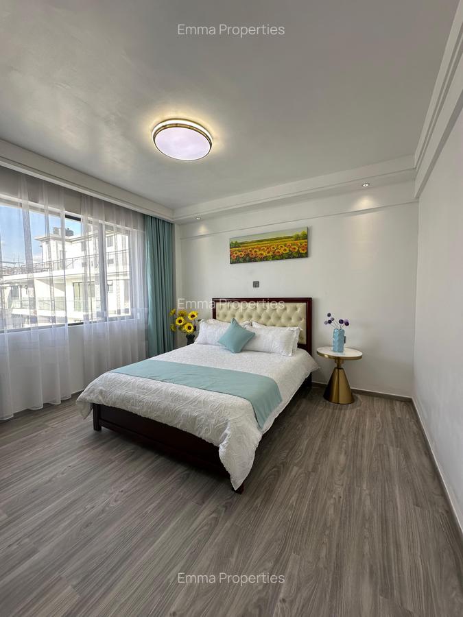 Serviced 2 Bed Apartment with En Suite at Riverside - 15