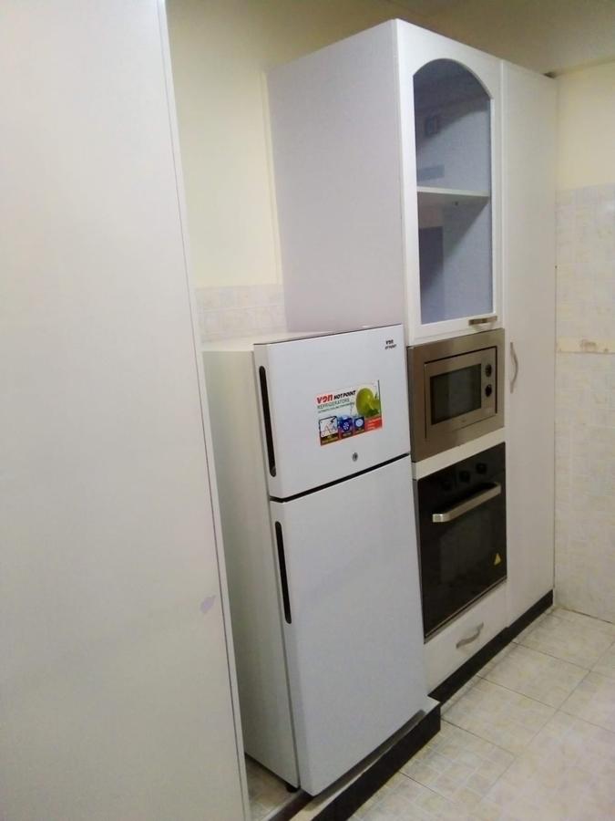 Serviced 2 Bed Apartment with En Suite in Nyari - 5