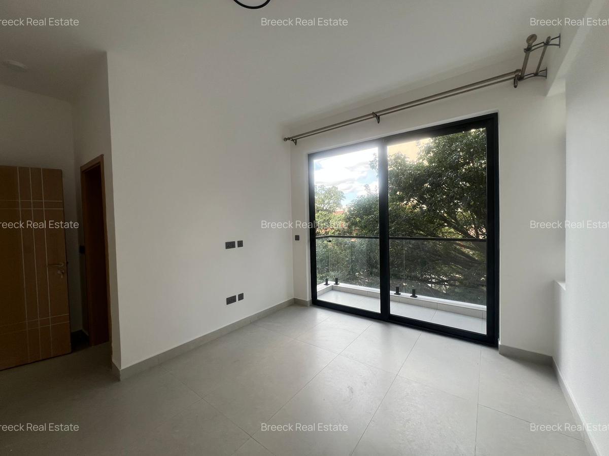 2 Bed Apartment with En Suite at Brookside Drive - 1