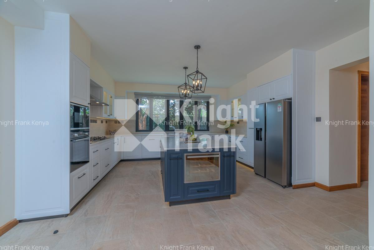 5 Bed House with En Suite at Off Runda Grove - 9