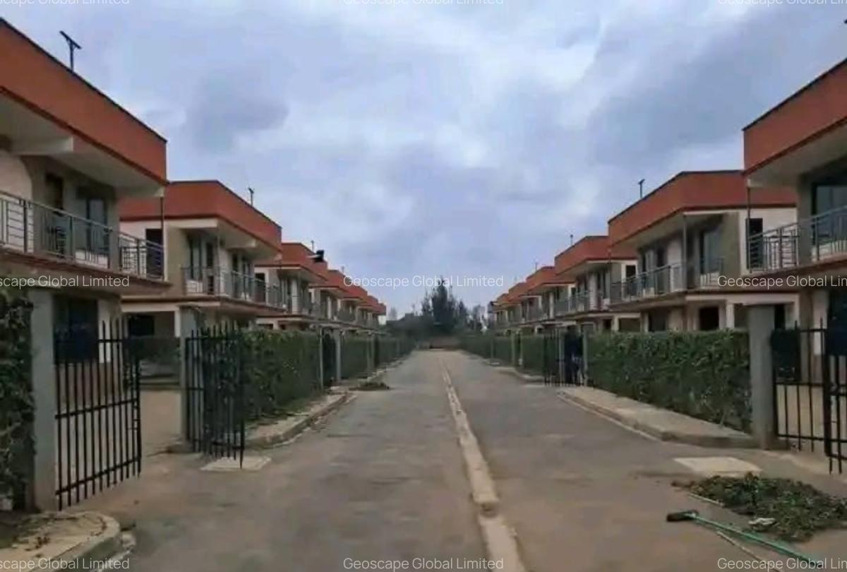 5 Bed Townhouse with En Suite in Syokimau - 1