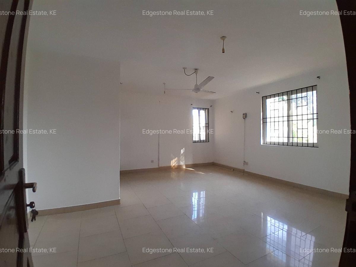 2 Bed Townhouse with Borehole in Mtwapa - 9