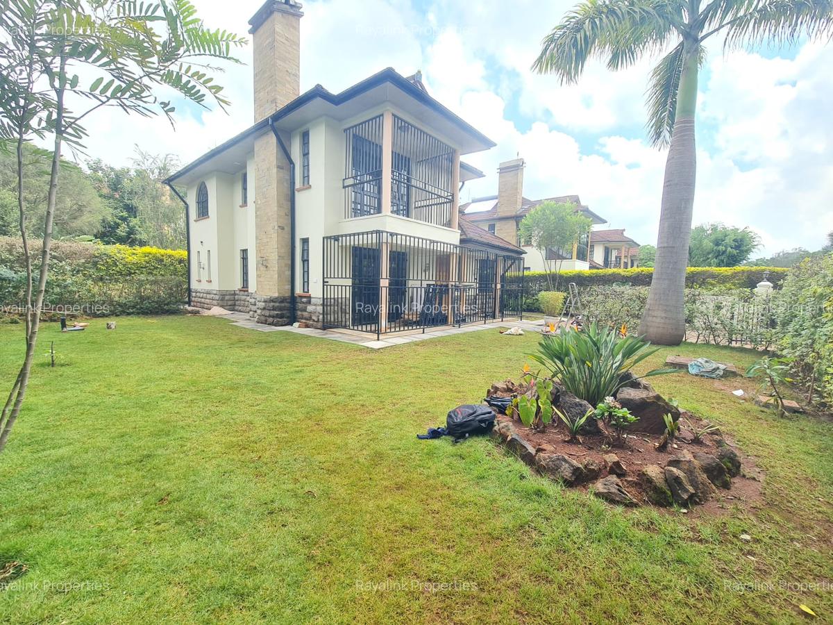4 Bed Townhouse with En Suite at Loresho - 1
