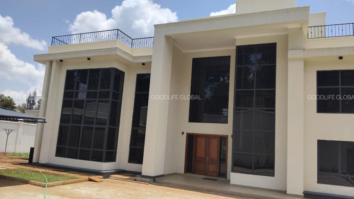 5 Bed House with En Suite at Loresho - 5