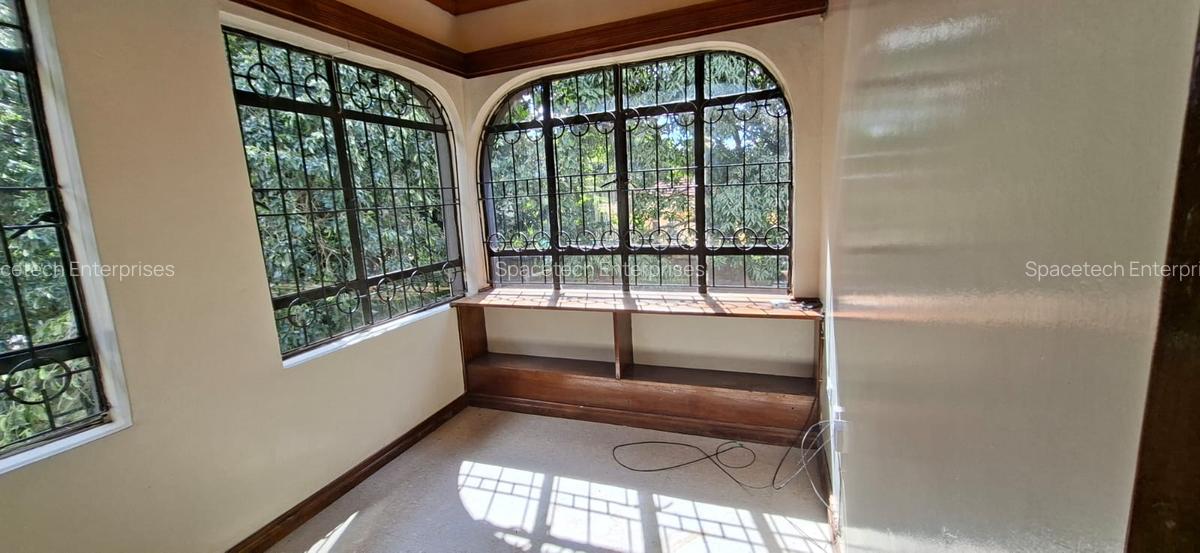 5 Bed House with Staff Quarters in Nyari - 7