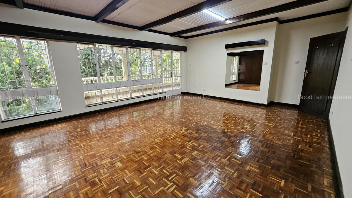 5 Bed House with En Suite in Gigiri - 11