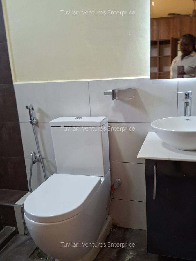 Serviced 4 Bed Apartment with En Suite at Nyali Mombasa - 16
