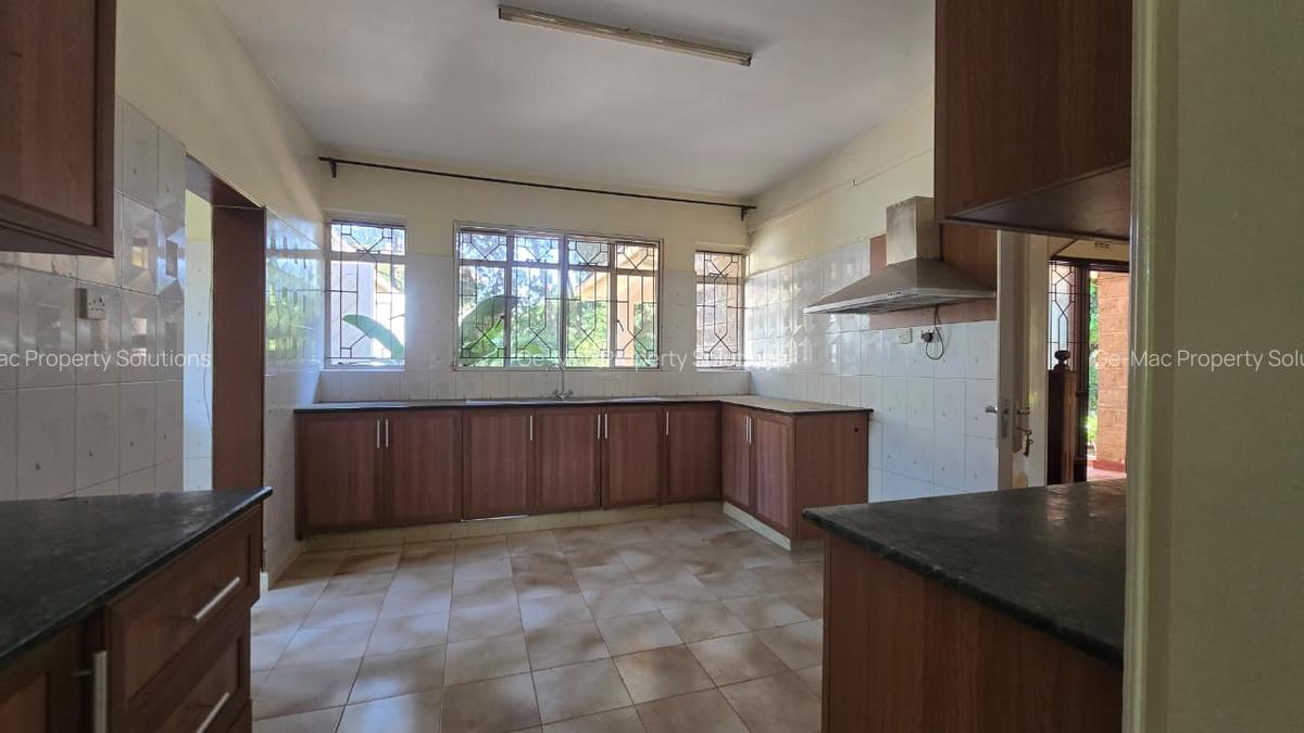 5 Bed House with En Suite in Gigiri - 15