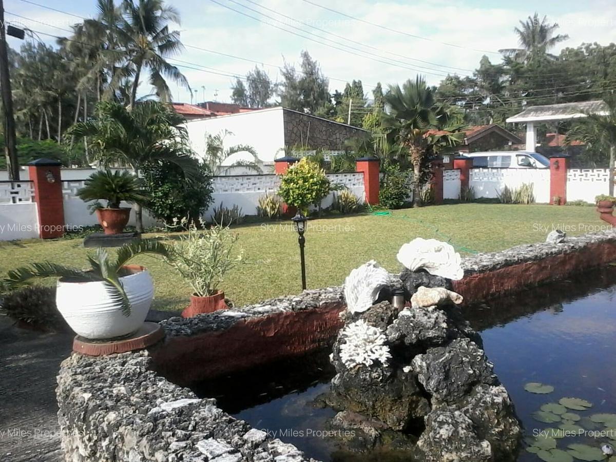 4 Bed Villa with En Suite at Greenwood Nyali - 10
