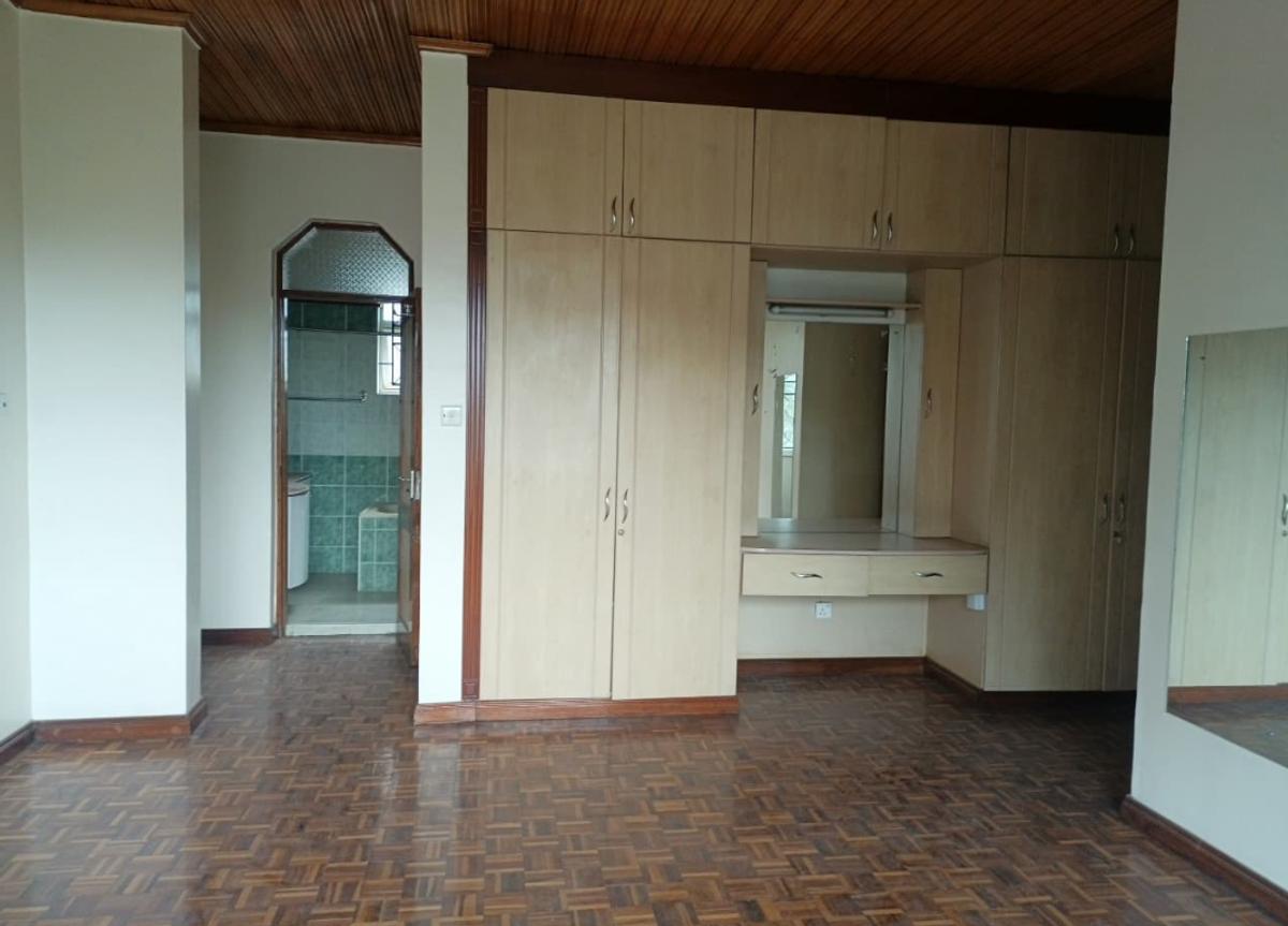 Serviced 3 Bed Apartment with En Suite in Kilimani - 7