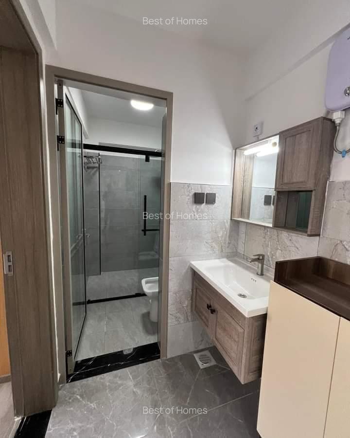 1 Bed Apartment with En Suite at Othaya Road - 2