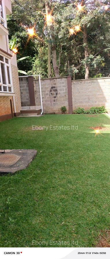 5 Bed Townhouse with En Suite in Lavington - 11