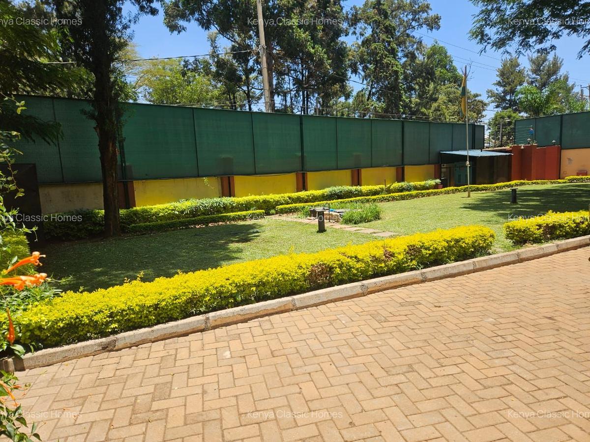 10 Bed House with En Suite at Runda - 20