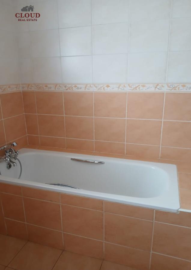 3 Bed Apartment in Westlands Area - 10