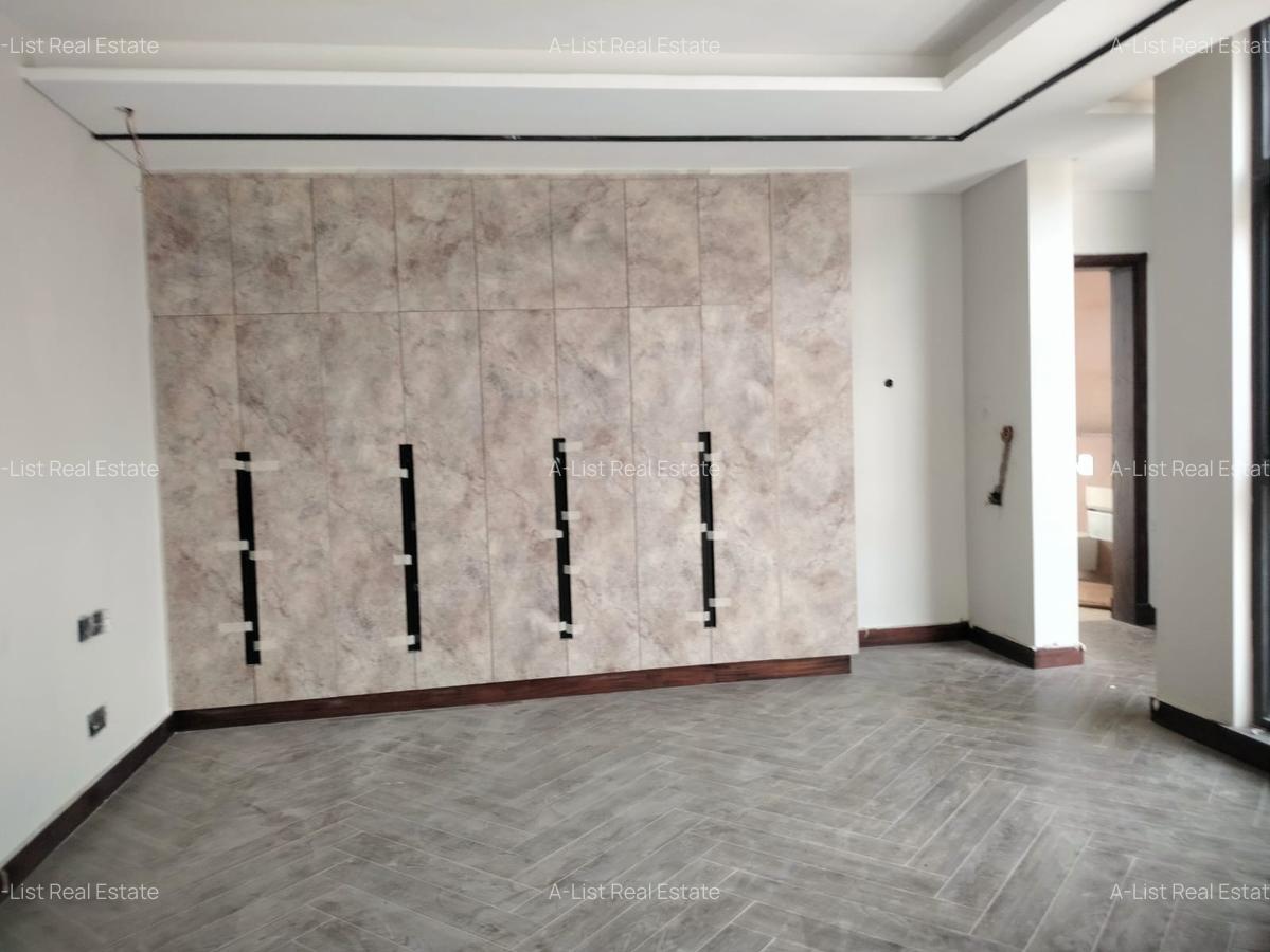 6 Bed House with En Suite at Nyari - 8