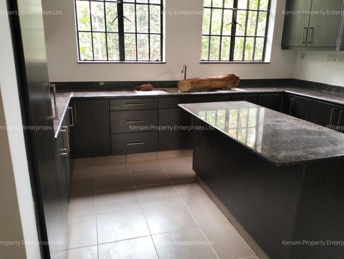 4 Bed Townhouse with En Suite in Runda - 10