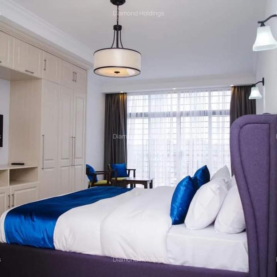 3 Bed Apartment with En Suite at Parklands - 7