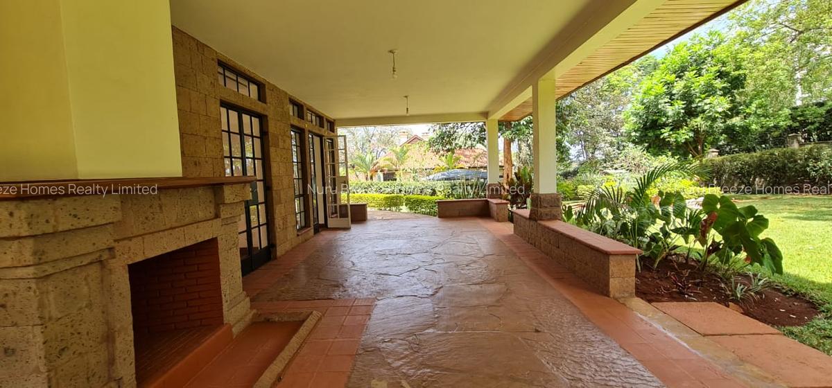 5 Bed Townhouse with En Suite in Rosslyn - 15