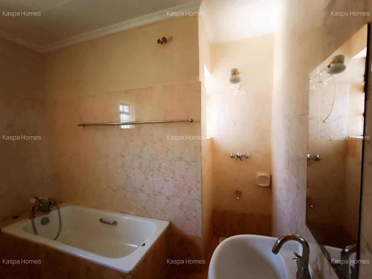 4 Bed House with En Suite in Karen - 13