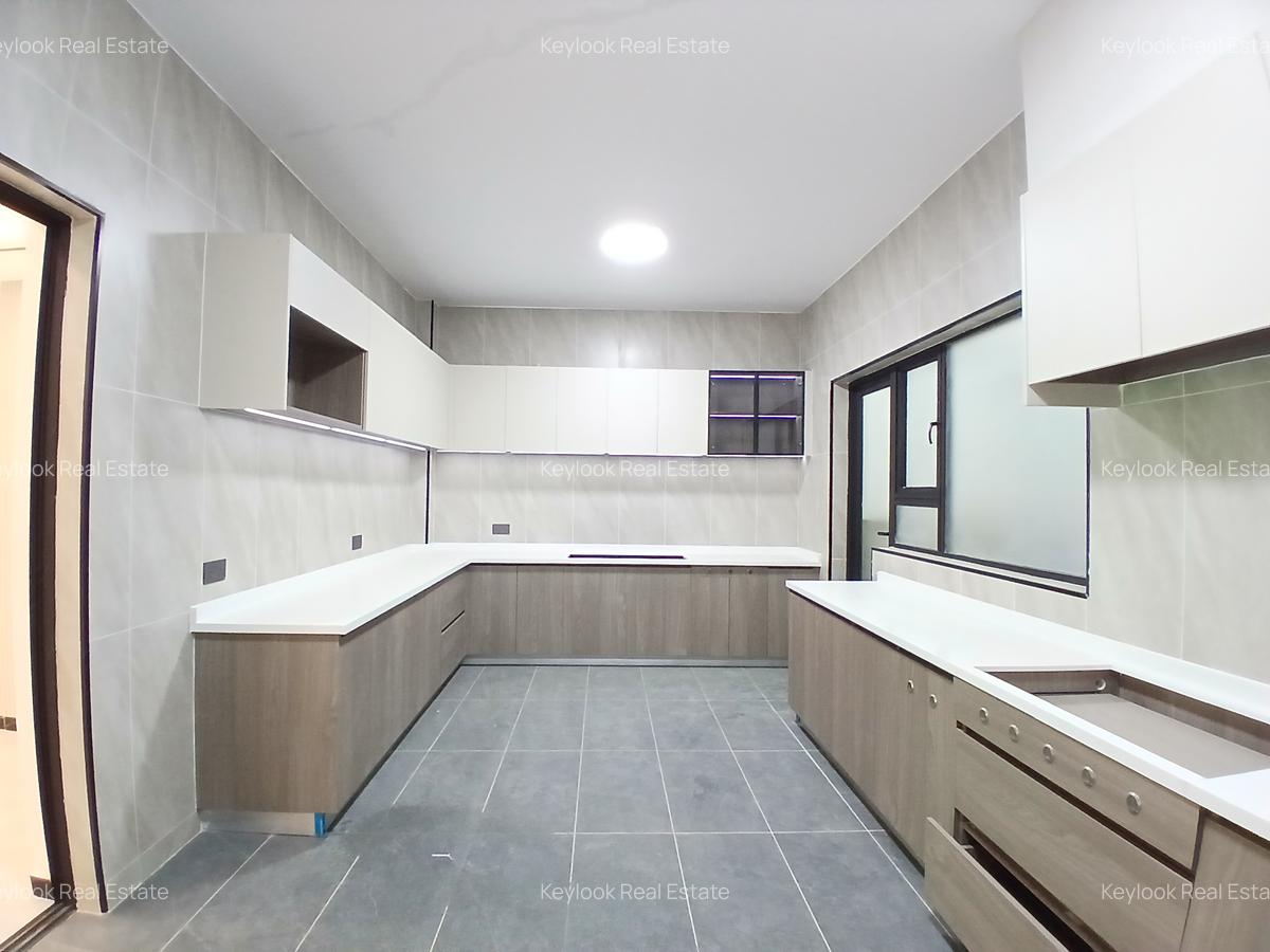 5 Bed Apartment with En Suite at Lavington - 16