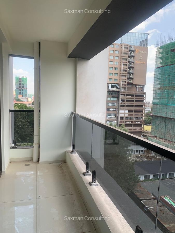 2 Bed Apartment with En Suite in Westlands Area - 15