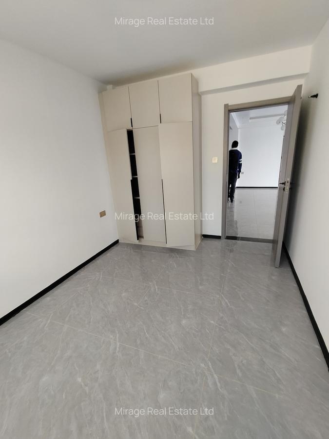 4 Bed Apartment with Swimming Pool in Kileleshwa - 11