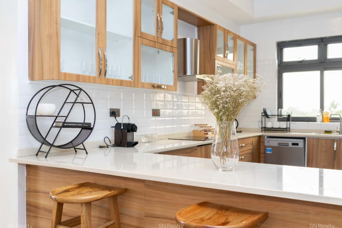 Furnished 4 Bed Apartment with En Suite in Spring Valley - 6