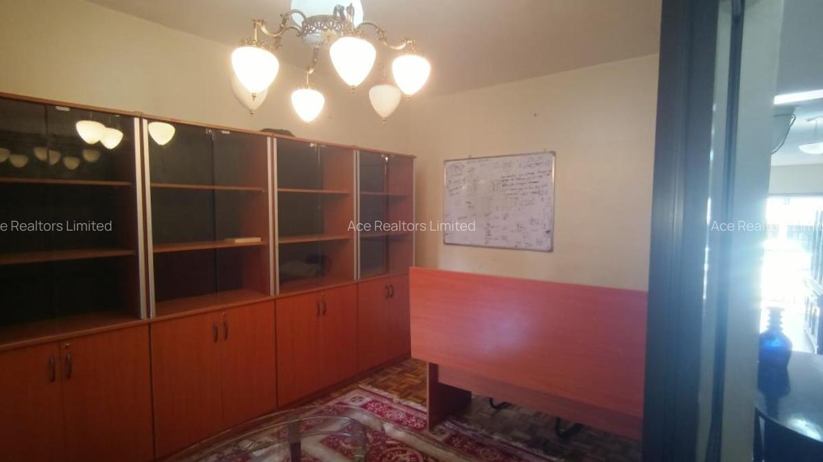 4 Bed Villa with En Suite at Laikipia Road - 4