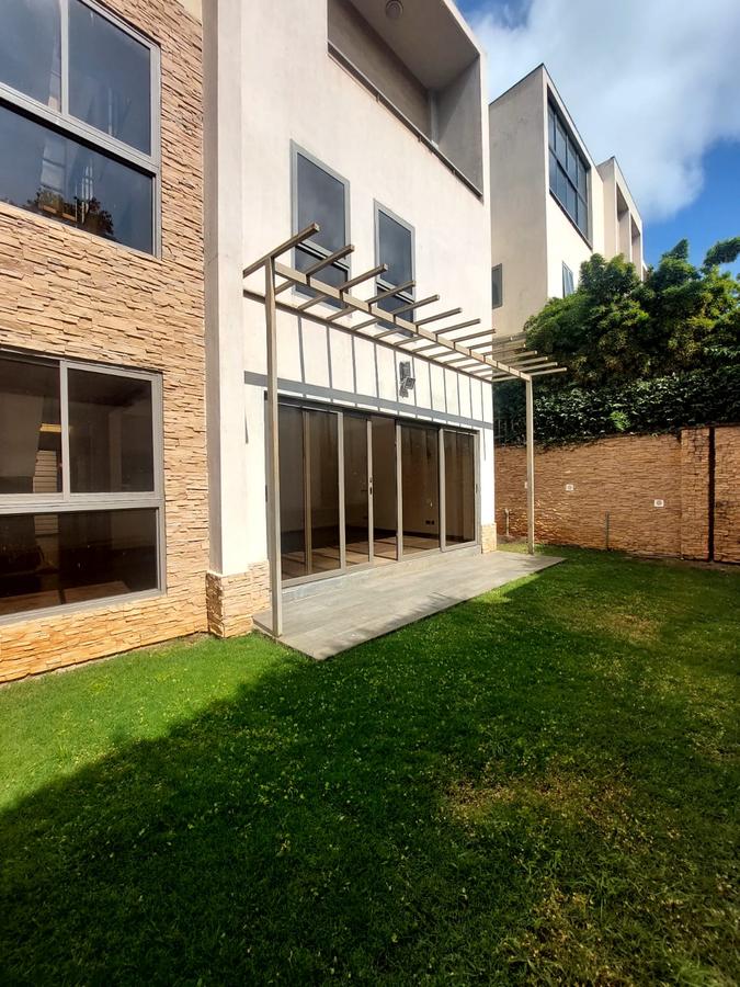 4 Bed Townhouse with En Suite at Kileleshwa - 19