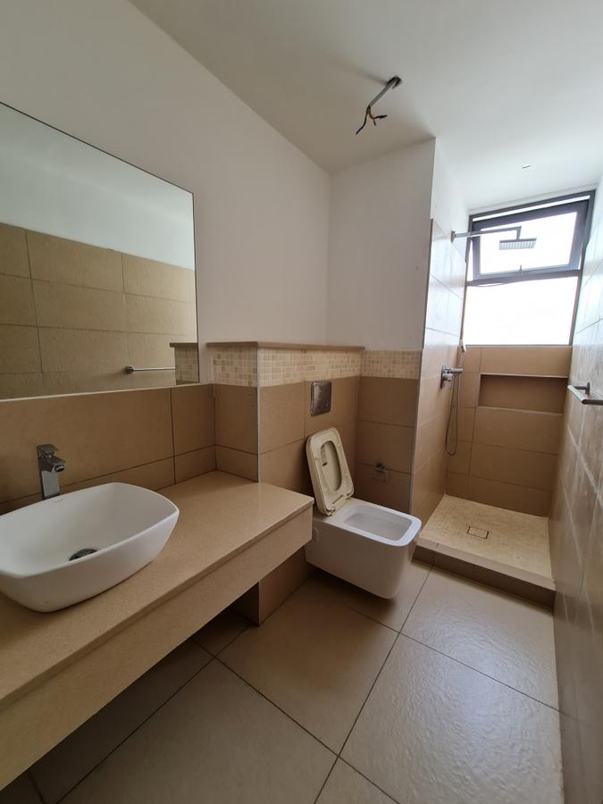 3 Bed Apartment with En Suite in Nyali Area - 13