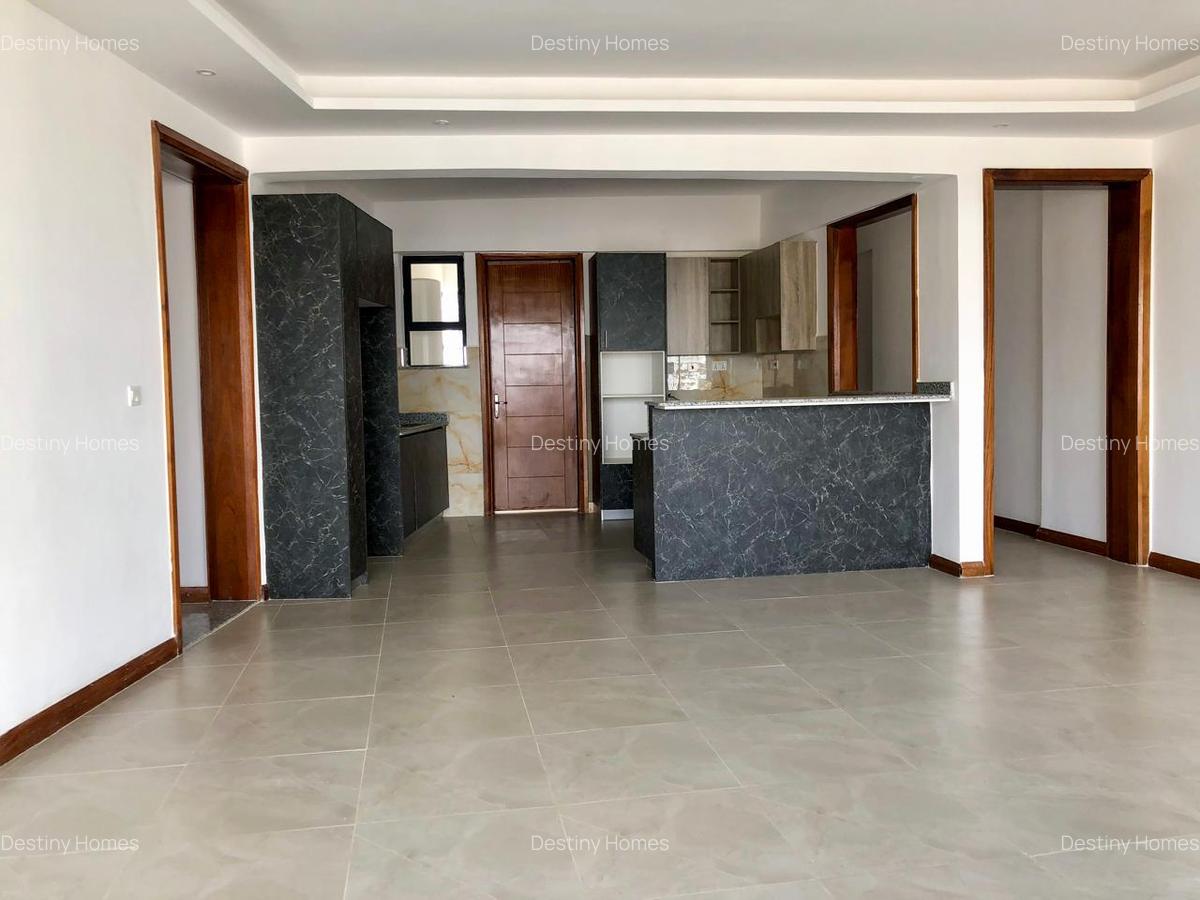 2 Bed Apartment with En Suite in Kilimani - 2
