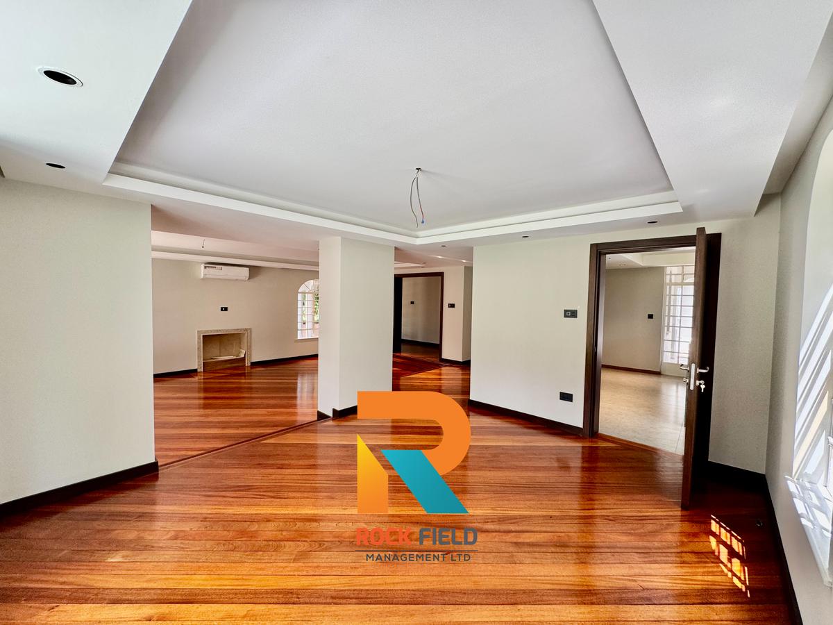 4 Bed Townhouse with En Suite in Runda - 5