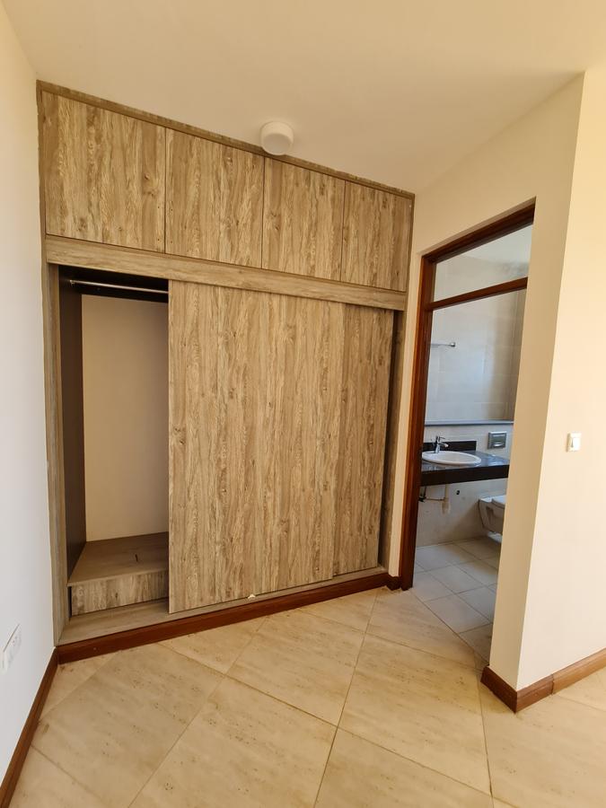 3 Bed Apartment with En Suite in Nyali Area - 18